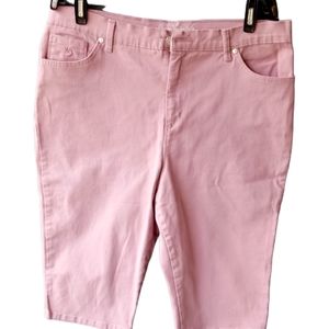 Gloria Vanderbilt Amanda 14 Denim Bermuda Shorts Jeans Light Wash Stretch B1